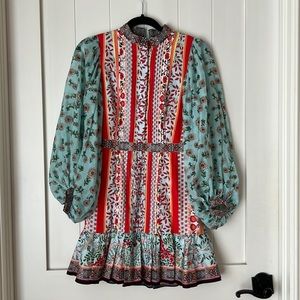 Super cute Alice Olivia dress never worn brand new with tags